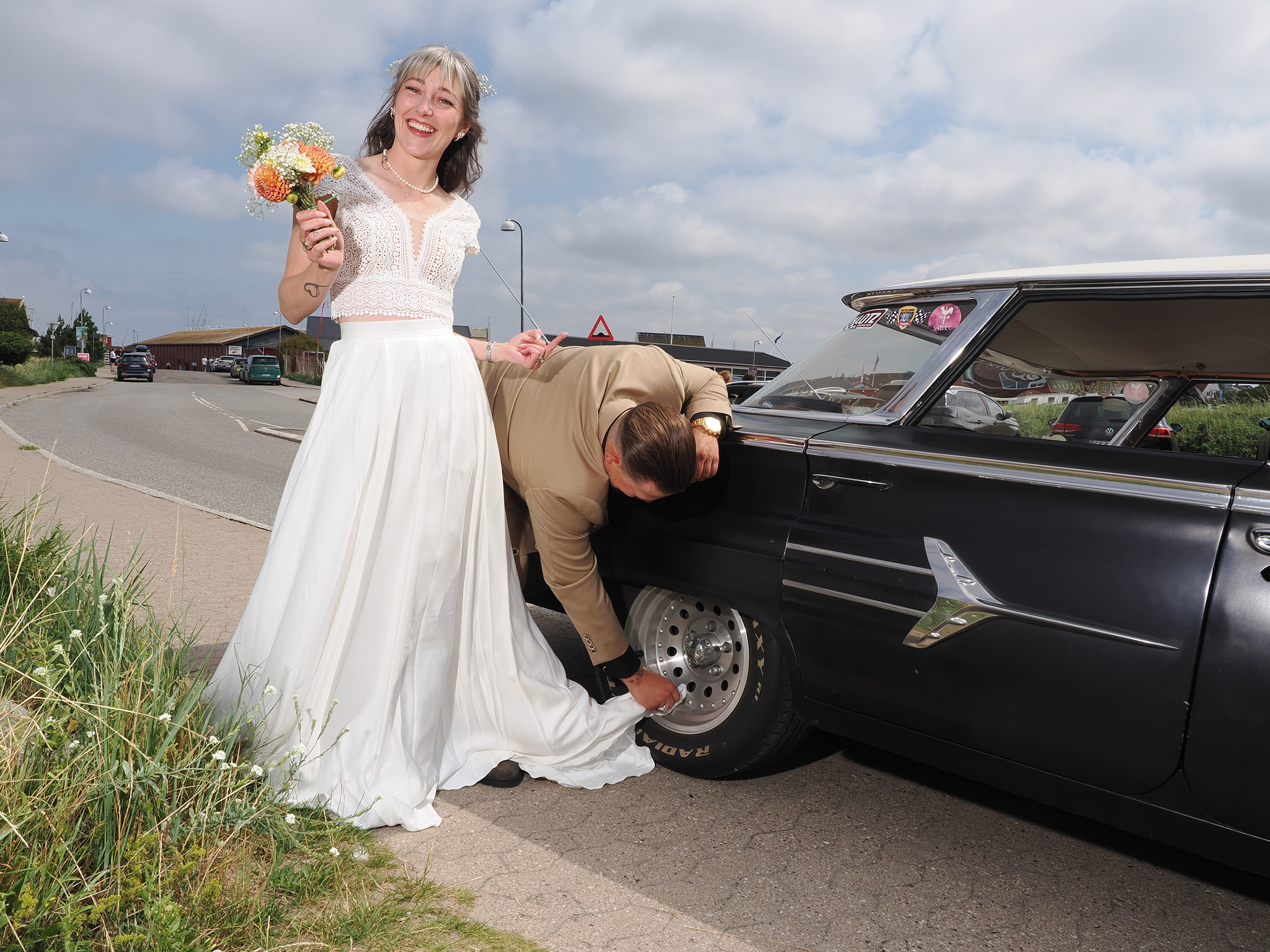 Sommer i Gilleleje US car bryllup smukke fotos ved stranden